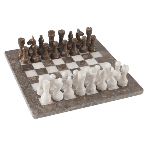Oceanic & White Chess