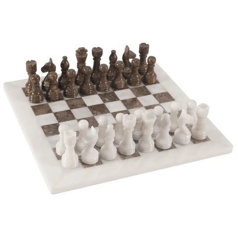 White & Oceanic Chess