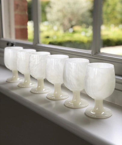 White Handcrafted Onyx Wine Glasses